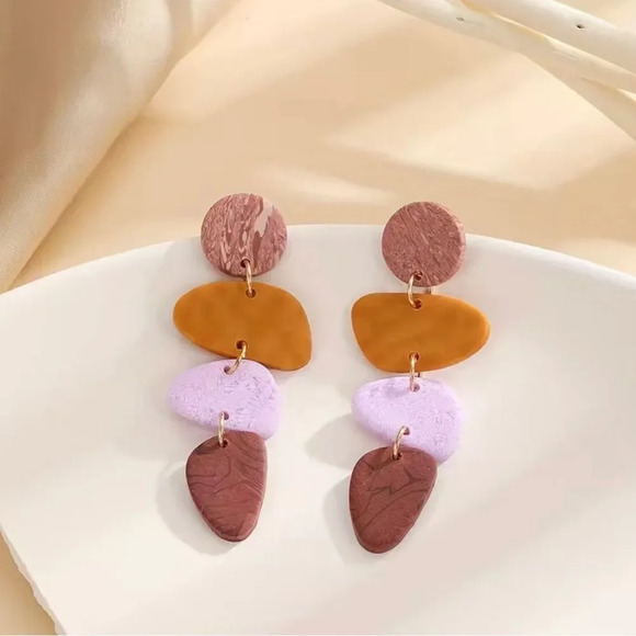 Autumn Dangle Earrings - Picture 1 of 3